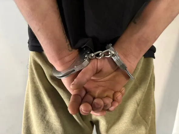 Grożąc nożem porwał byłą partnerkę. 31-latek trafił do aresztu