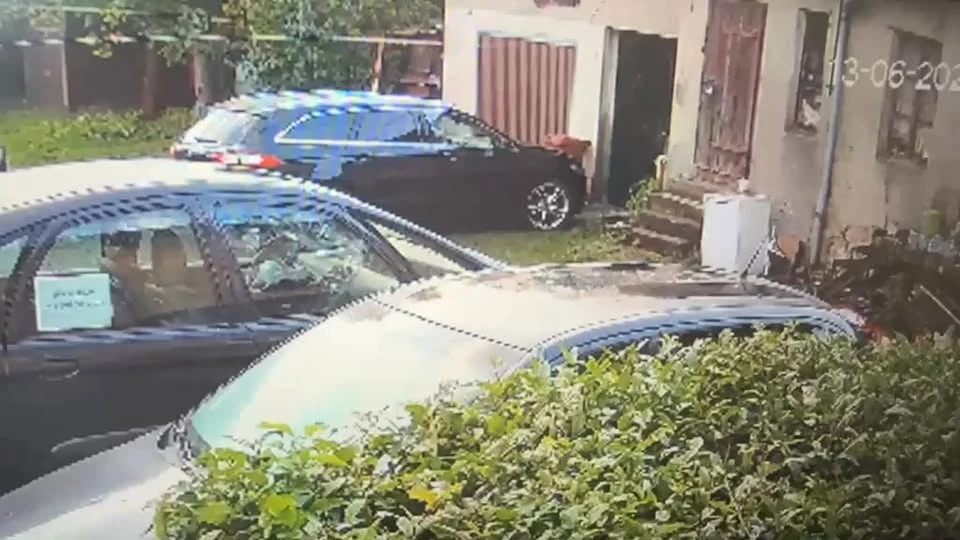 Policja w Górze szuka świadków kradzieży. Rozpoznasz tę osobę?