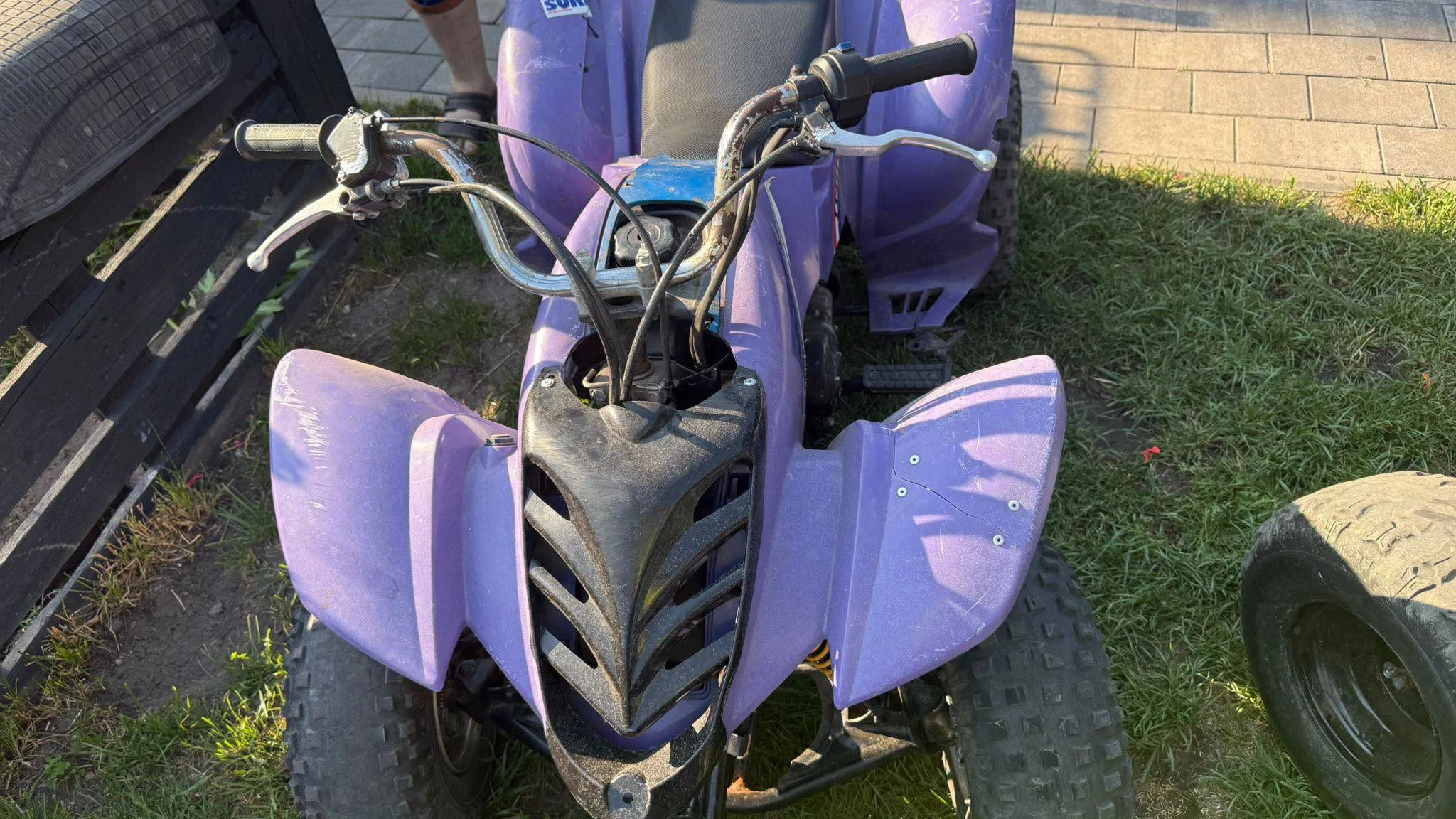 Pijany ojciec wiózł 7-latka na quadzie. Skończyło się wywrotką i szpitalem