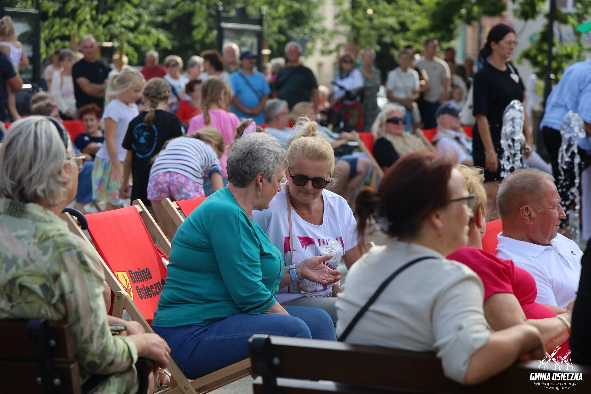 Klimat lat 80. opanował Rynek w Osiecznej — zdjęcie 35