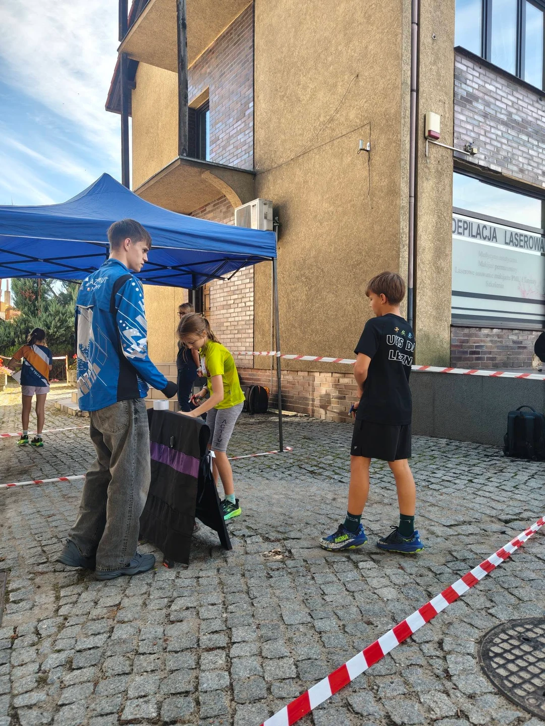 UKS Dąb Leszno z medalami na Mistrzostwach Młodzików w BnO — zdjęcie 12