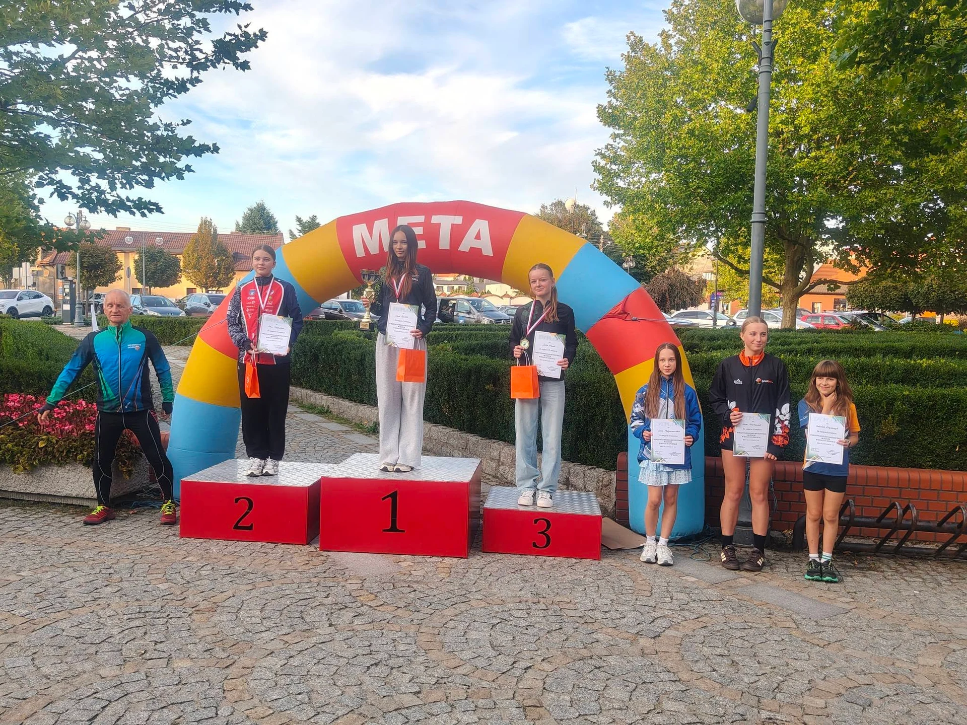UKS Dąb Leszno z medalami na Mistrzostwach Młodzików w BnO — zdjęcie 25
