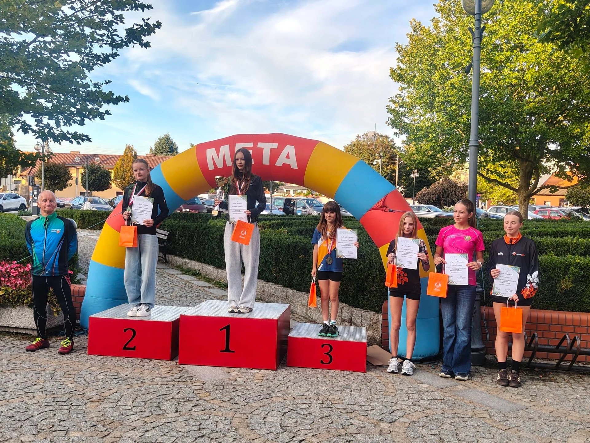 UKS Dąb Leszno z medalami na Mistrzostwach Młodzików w BnO — zdjęcie 26
