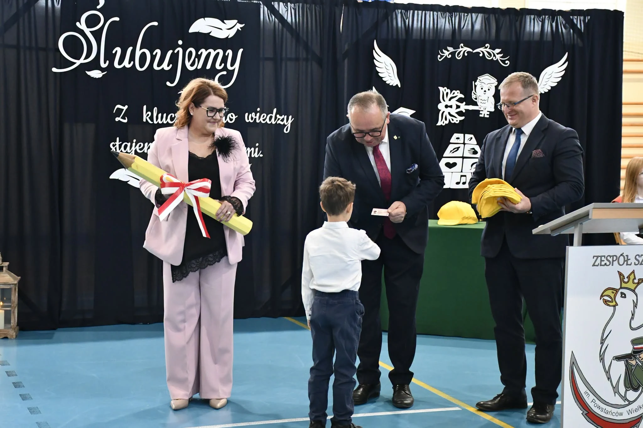Pasowanie pierwszoklasistów w Brennie — zdjęcie 31