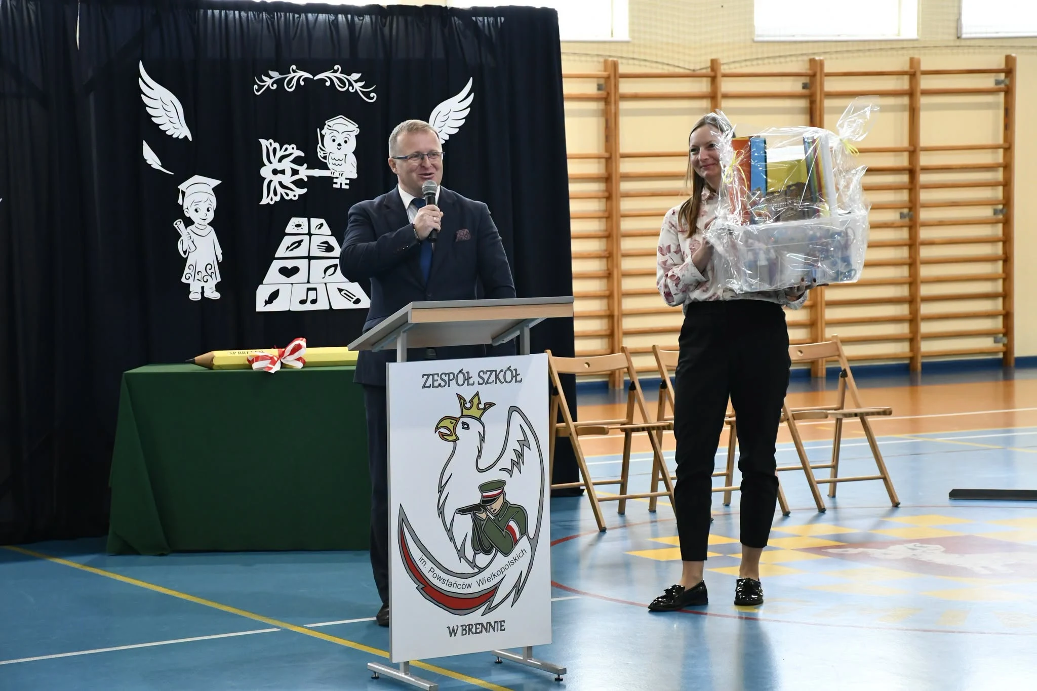 Pasowanie pierwszoklasistów w Brennie — zdjęcie 49