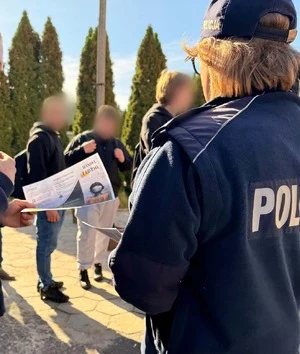 Policjanci z Gostynia walczą z handlem ludźmi — zdjęcie 10