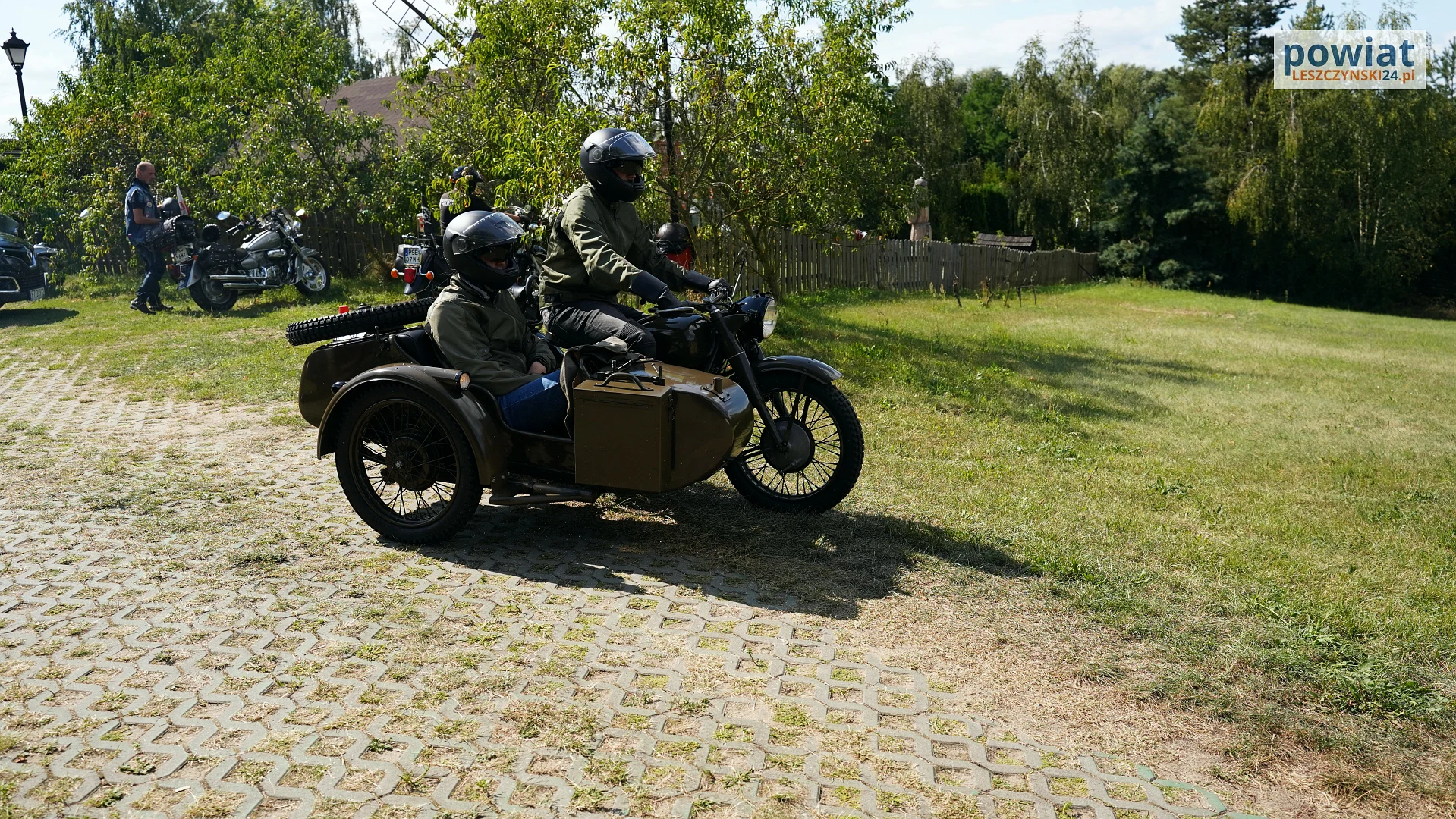 Zdjęcie 74