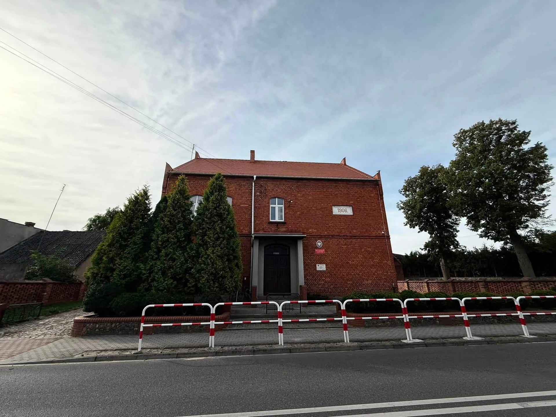 Nowe oblicze historycznej szkoły w Bukówcu Górnym