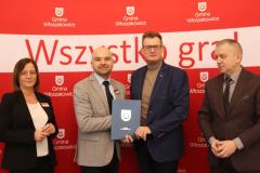 636739611_122307597416227230_6512164622251414087_n