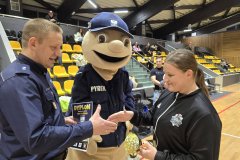 Charytatywny-turniej-pilkarski-policji-w-Lesznie-0017