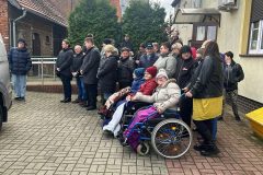 Nowy-bus-oficjalnie-przekazany-SDS-w-Kakolewie-00006