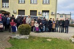 Nowy-bus-oficjalnie-przekazany-SDS-w-Kakolewie-00020