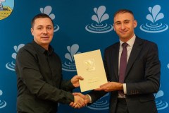 Podpisano-umowy-z-piecioma-klubami-00001