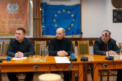 Podpisano-umowy-z-piecioma-klubami-00003