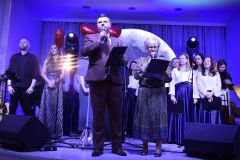 Wnies-serce-nad-zlo-00007