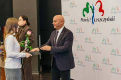 stypendia-Starosty-Leszczynskiego-014