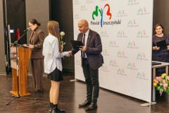 stypendia-Starosty-Leszczynskiego-190