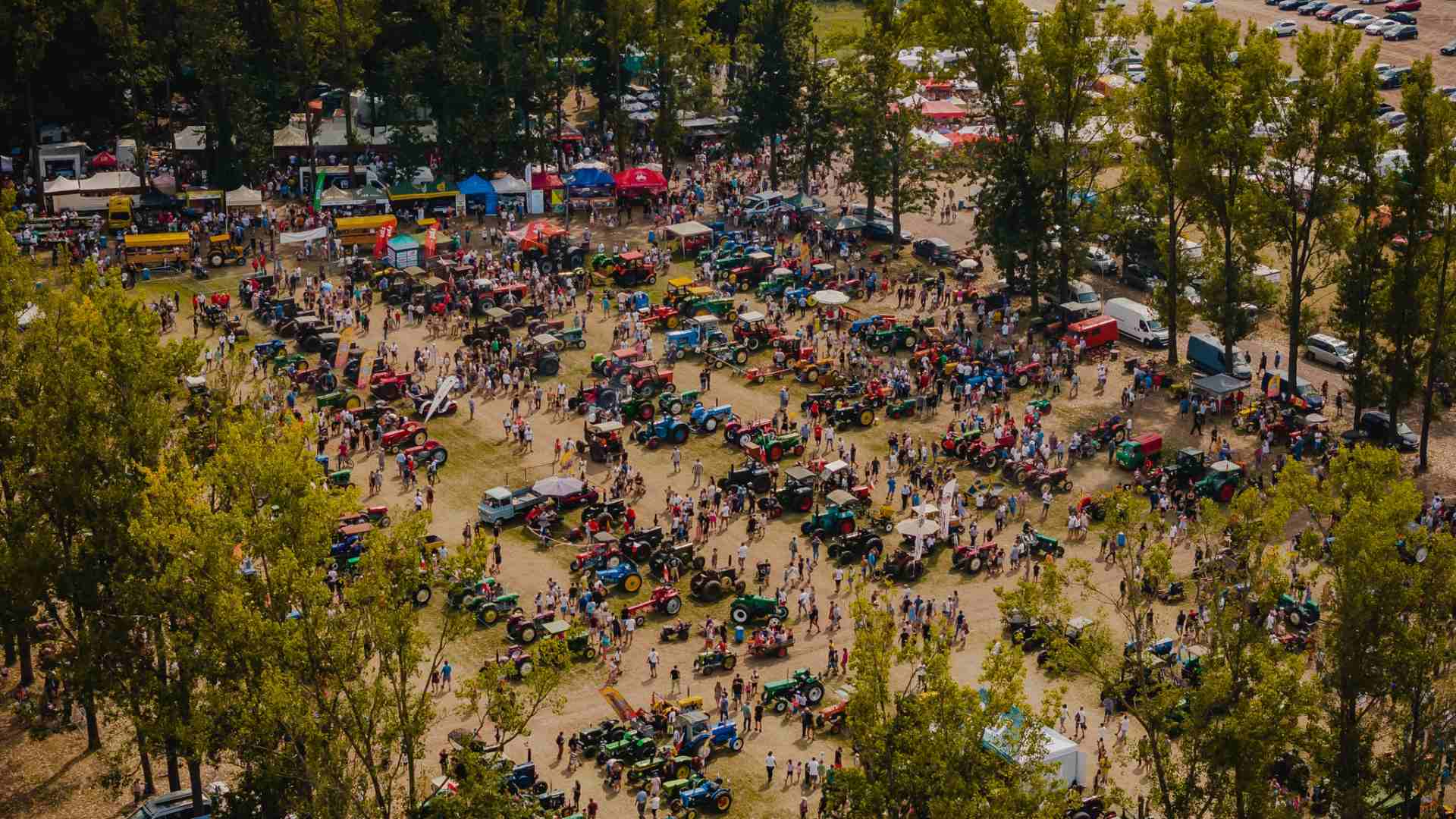 XXII Międzynarodowy Festiwal Starych Ciągników i Maszyn Rolniczych w Wilkowicach