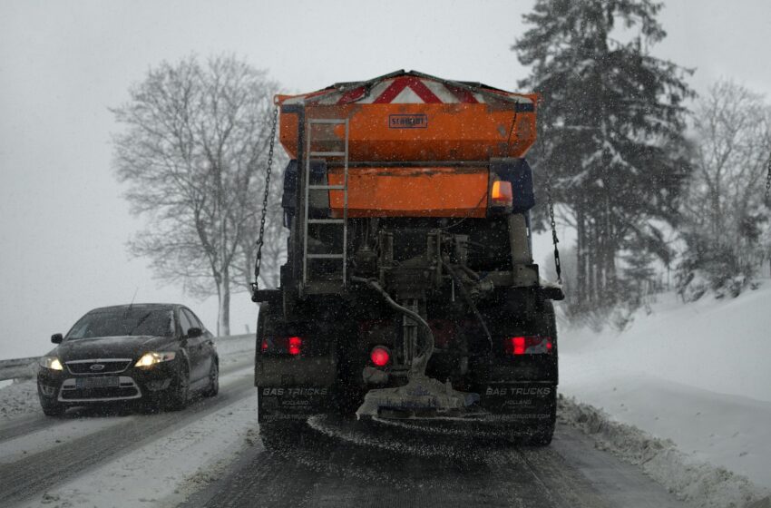  Wybór wykonawców usług sprzętowo-transportowych dla zimowego utrzymania dróg powiatowych na sezon 2024/2025