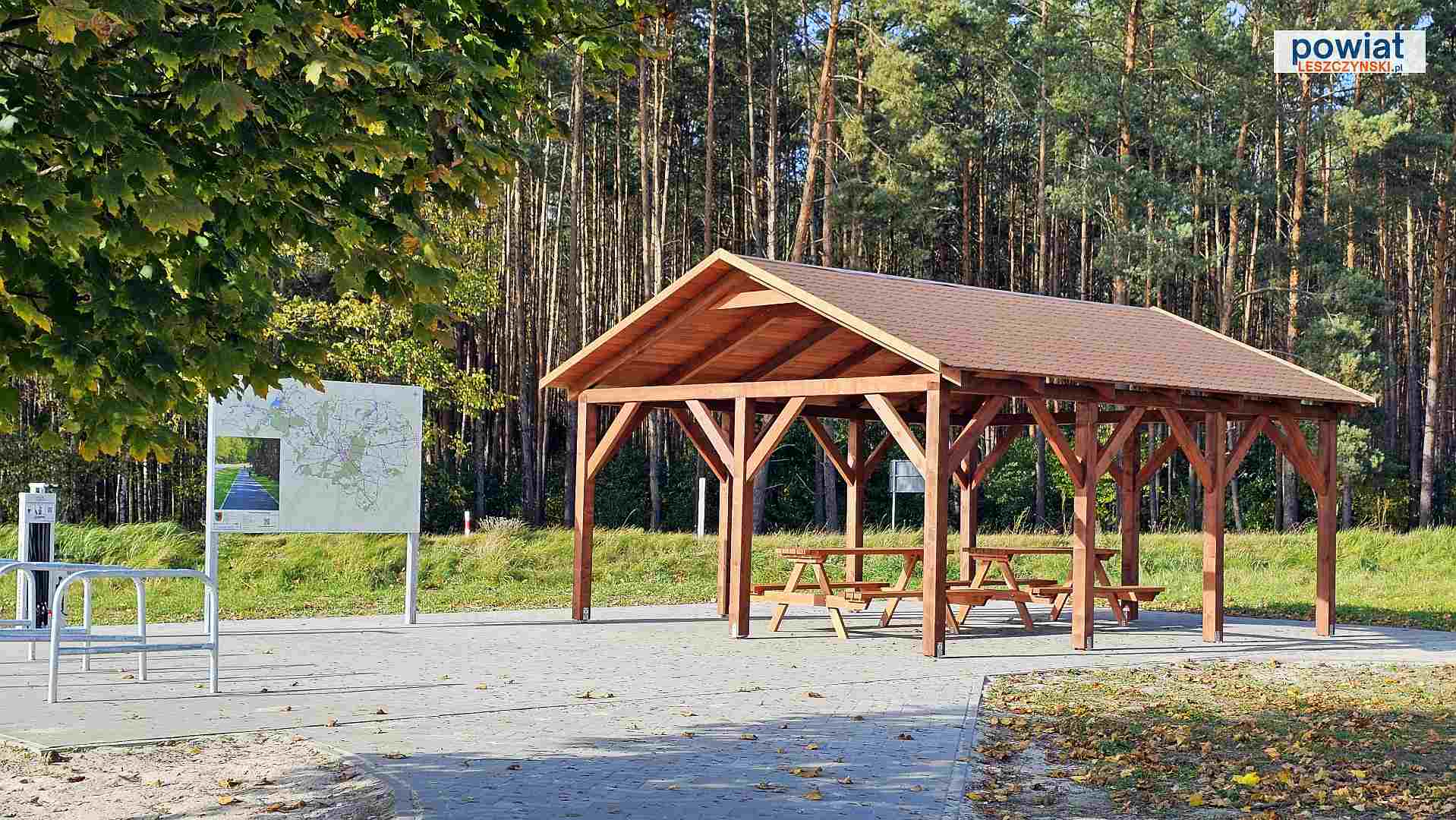 Nowa Wiata Turystyczna w Dąbczu Już Gotowa – Inwestycja w Infrastrukturę Rekreacyjną