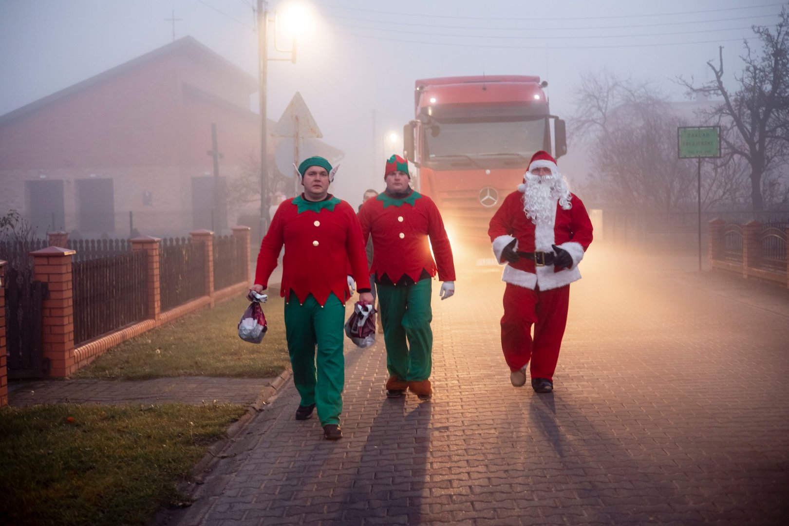 Święty Mikołaj odwiedził miejscowości gminy Krzemieniewo