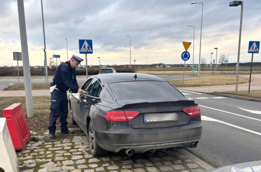  Niebezpieczna prędkość: policja zatrzymuje kolejnych kierowców