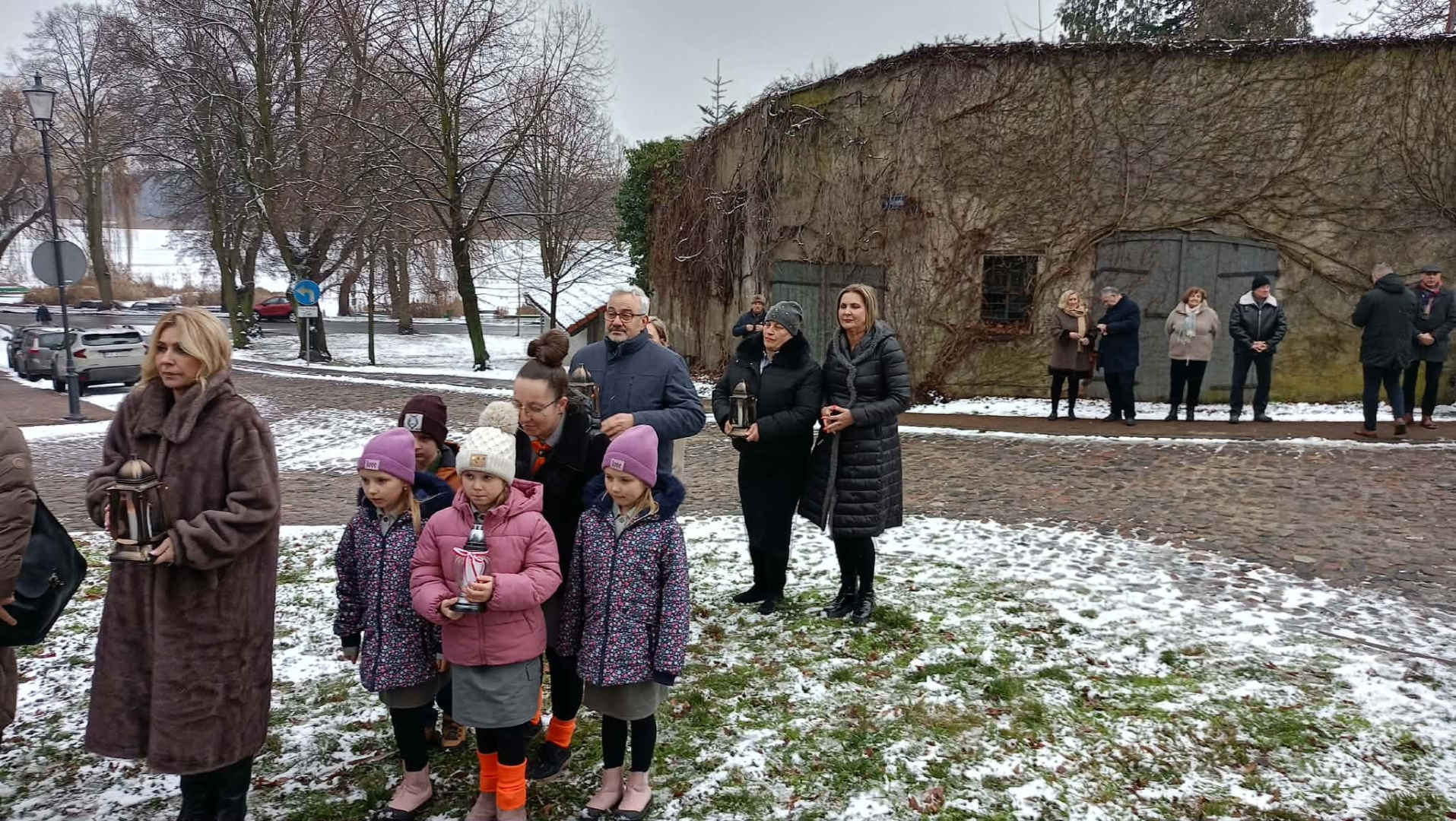 27 stycznia w Osiecznej uczczono pamięć ofiar Holocaustu