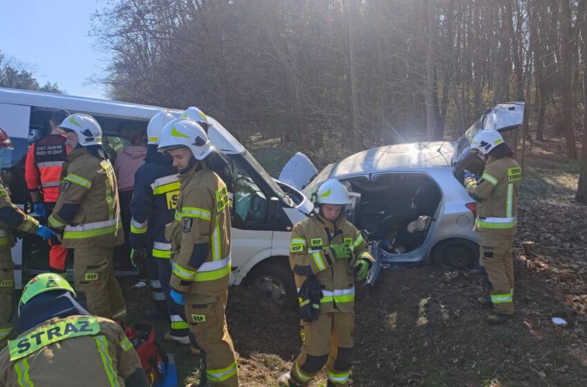  Poważny wypadek na drodze Krzyżowiec – Włoszakowice